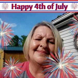 Meet your Posher, Becky